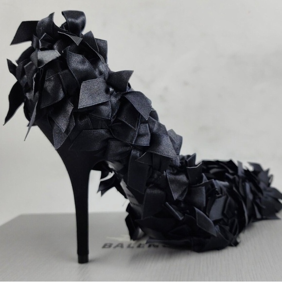 Balenciaga Dressy Pump - Picture 1 of 6